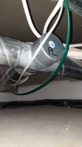 puhdistustulppien asennus